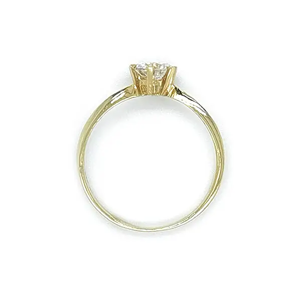 Золотое обручальное кольцо с цирконом