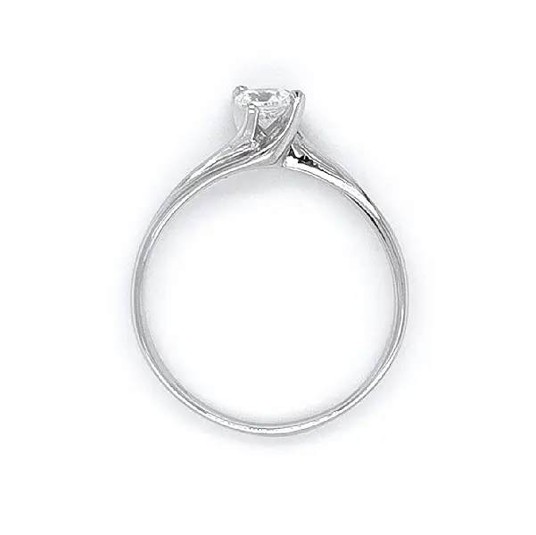 Помолвочное кольцо с цирконом из белого золота