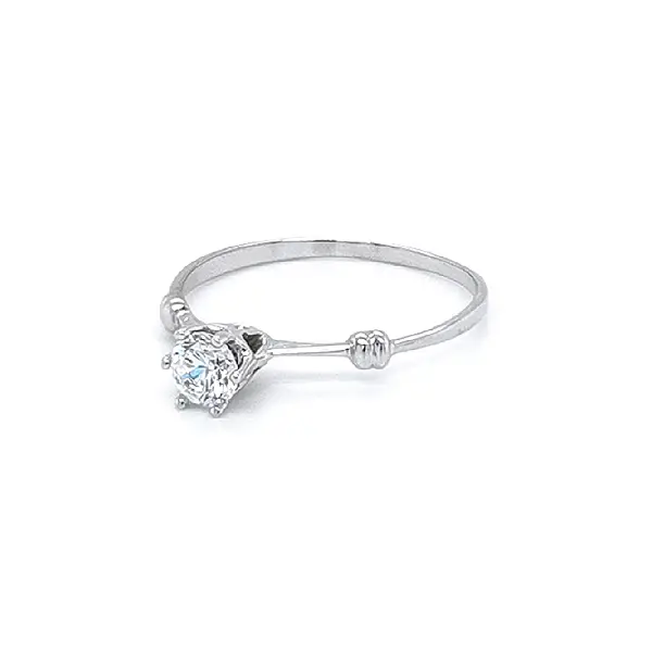 Помолвочное кольцо с цирконом из белого золота