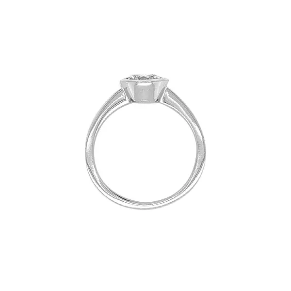 Золотое обручальное кольцо с цирконом