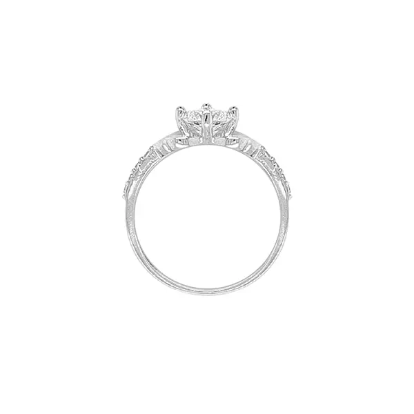 Золотое кольцо с цирконами