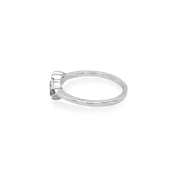 Золотое кольцо с цирконами