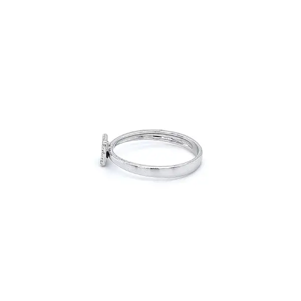 Кольцо с цирконами из белого золота