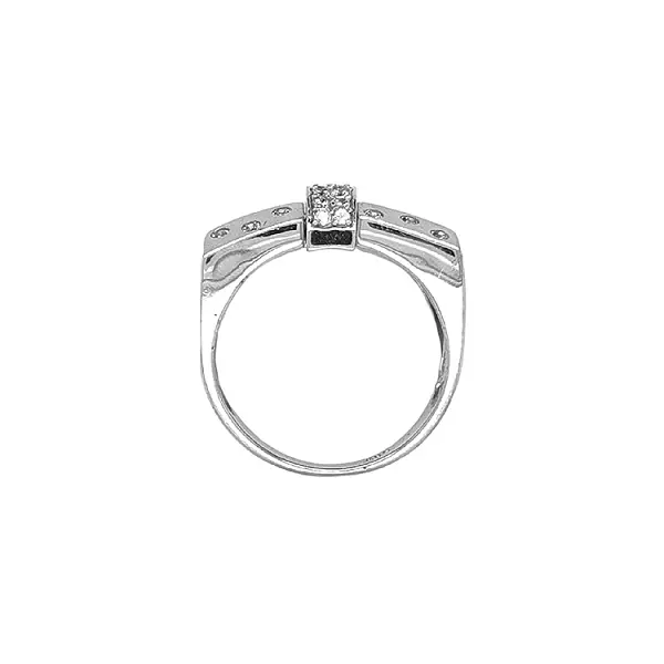 Золотое кольцо с цирконами