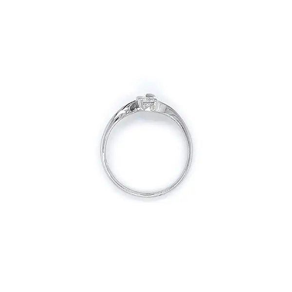 Кольцо с цирконом из белого золота
