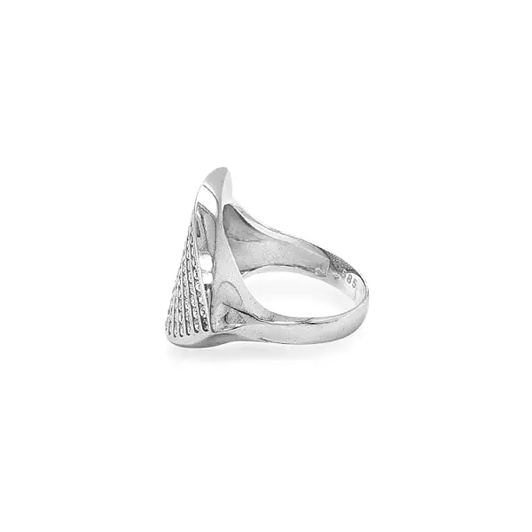 Золотое кольцо с цирконами