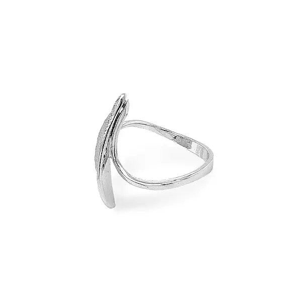 Золотое кольцо с цирконами