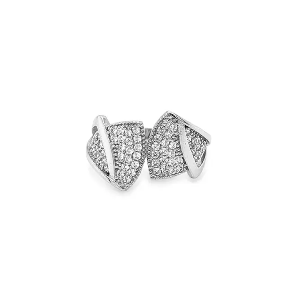 Золотое кольцо с цирконами