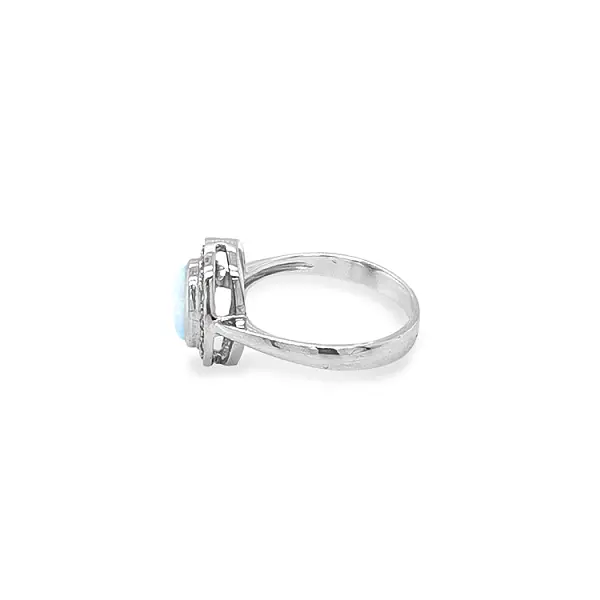 Золотое кольцо с опалом и цирконами