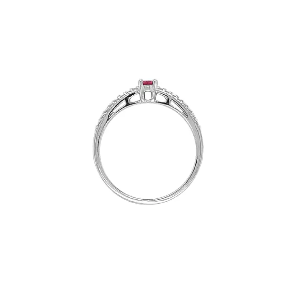 Золотое кольцо с цветными камнями