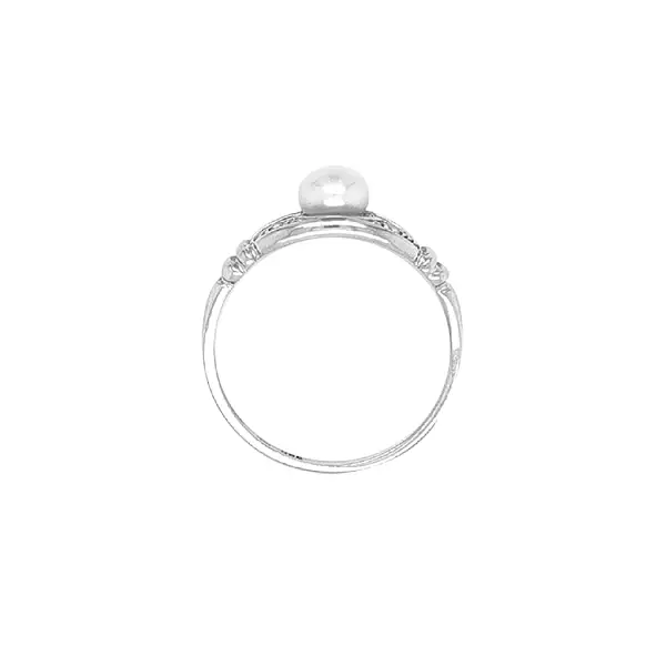 Золотое кольцо с жемчугом и цирконами