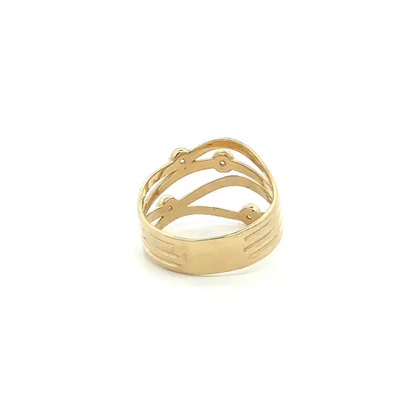 Золотое кольцо с цирконами