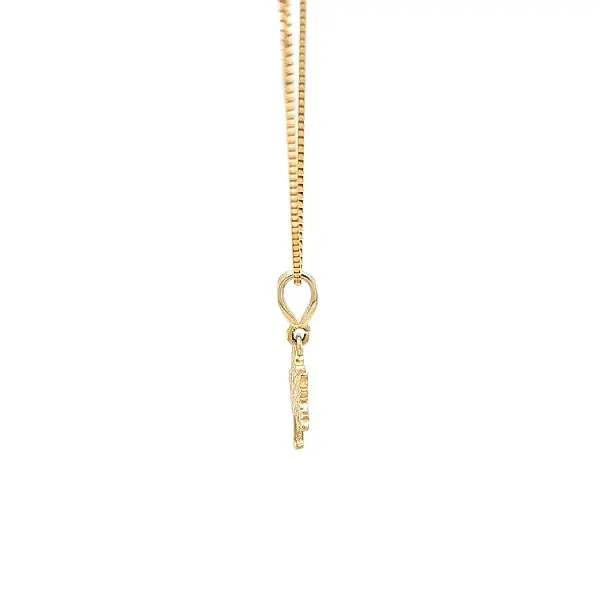 Золотое дерево с цветными камнями