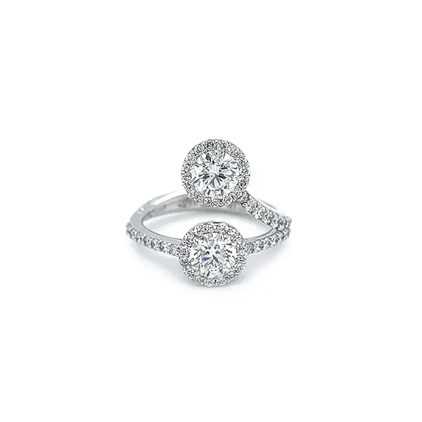 Золотое кольцо с бриллиантами