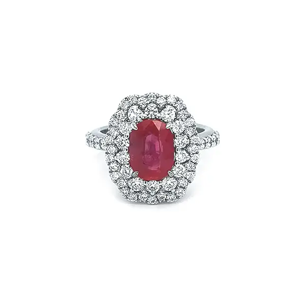 Золотое кольцо с рубином и бриллиантами