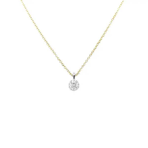 Золотая подвеска с бриллиантом