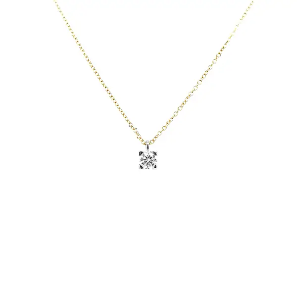 Золотая подвеска с бриллиантом