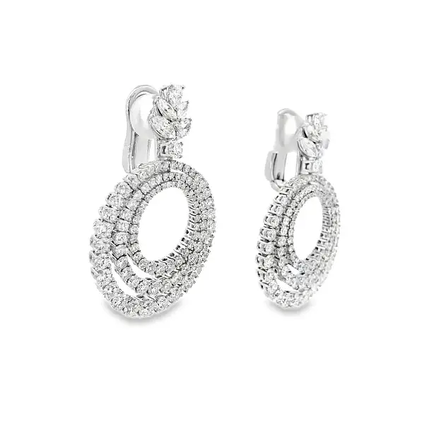 Золотые серьги с бриллиантами