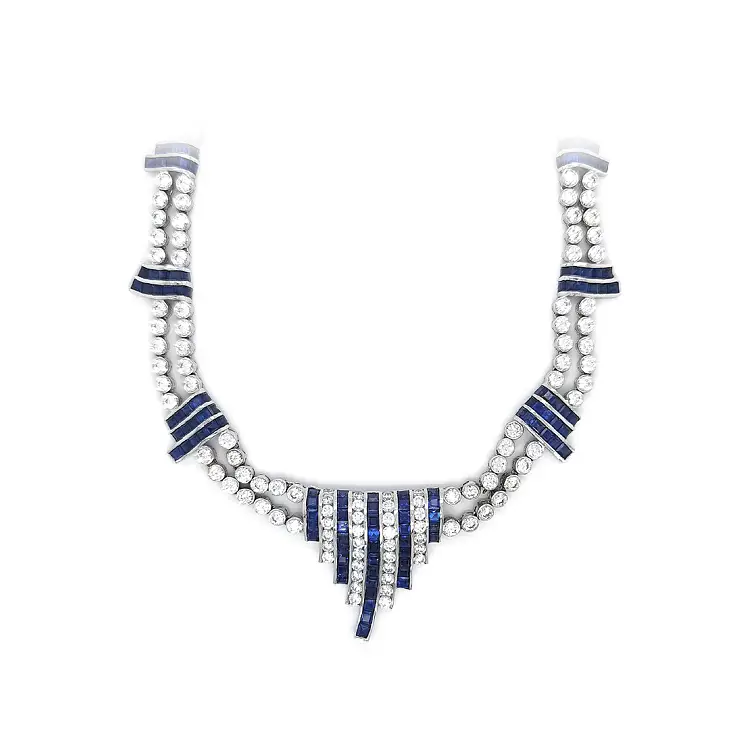 Колье из белого золота с кристаллами Swarovski