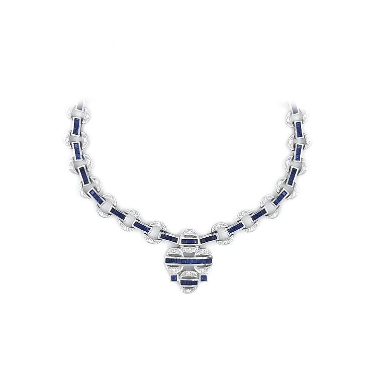 Колье из белого золота с кристаллами Swarovski