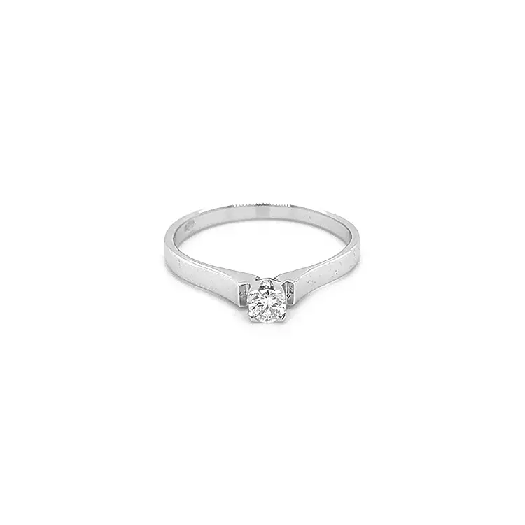 Золотое обручальное кольцо с бриллиантом