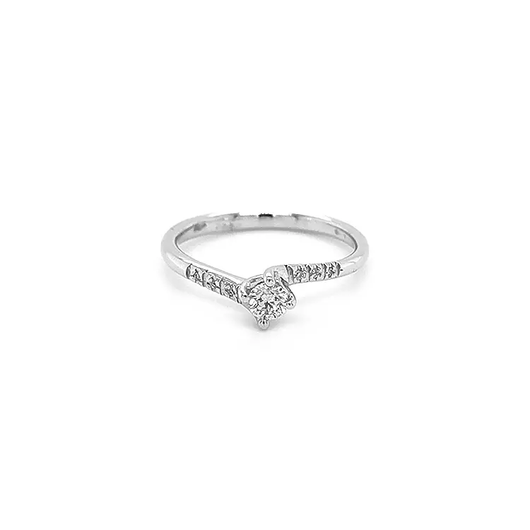 Золотое обручальное кольцо с бриллиантами