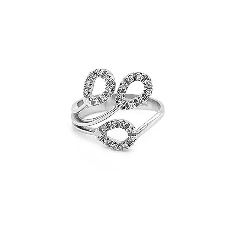 Золотое кольцо с бриллиантами