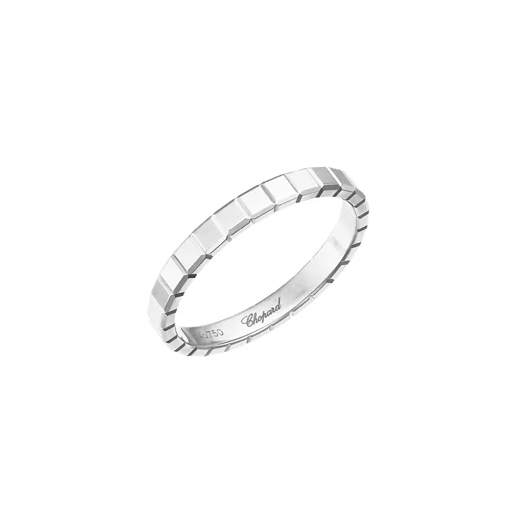 Золотое кольцо Chopard Ice Cube Pure 827702-1201