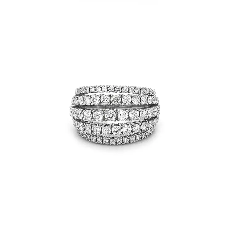 Золотое кольцо с бриллиантами