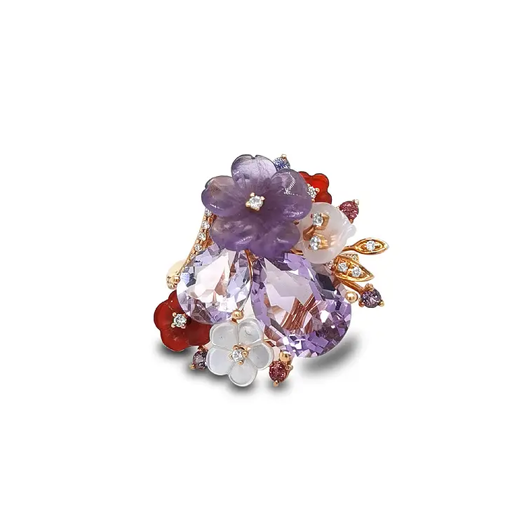 Золотое кольцо Полудрагоценные камни и бриллианты