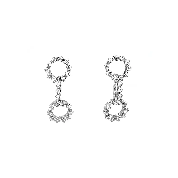 Золотые серьги с бриллиантами