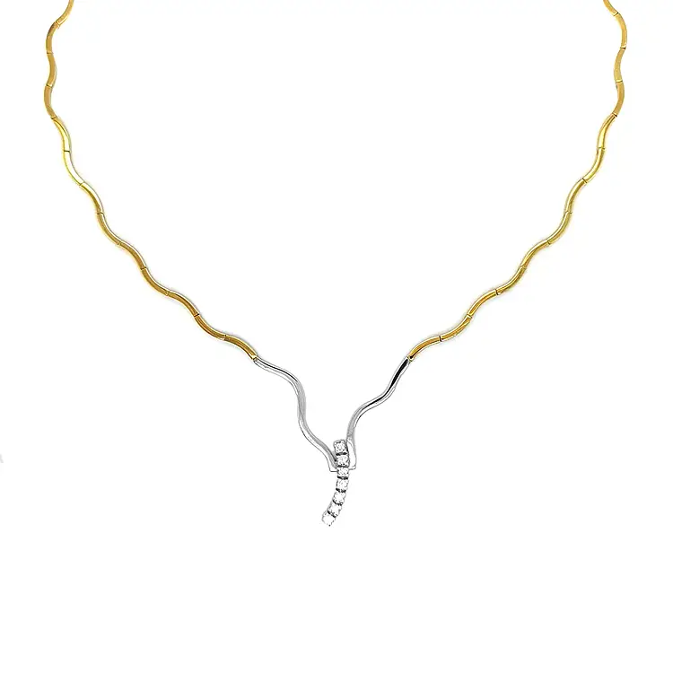 Золотое колье с бриллиантами