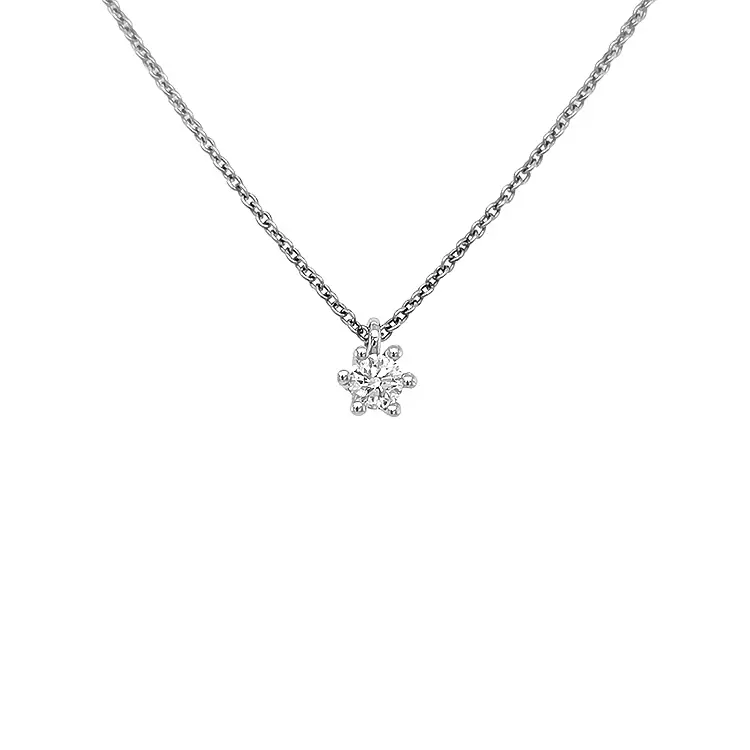 Золотая подвеска с бриллиантом