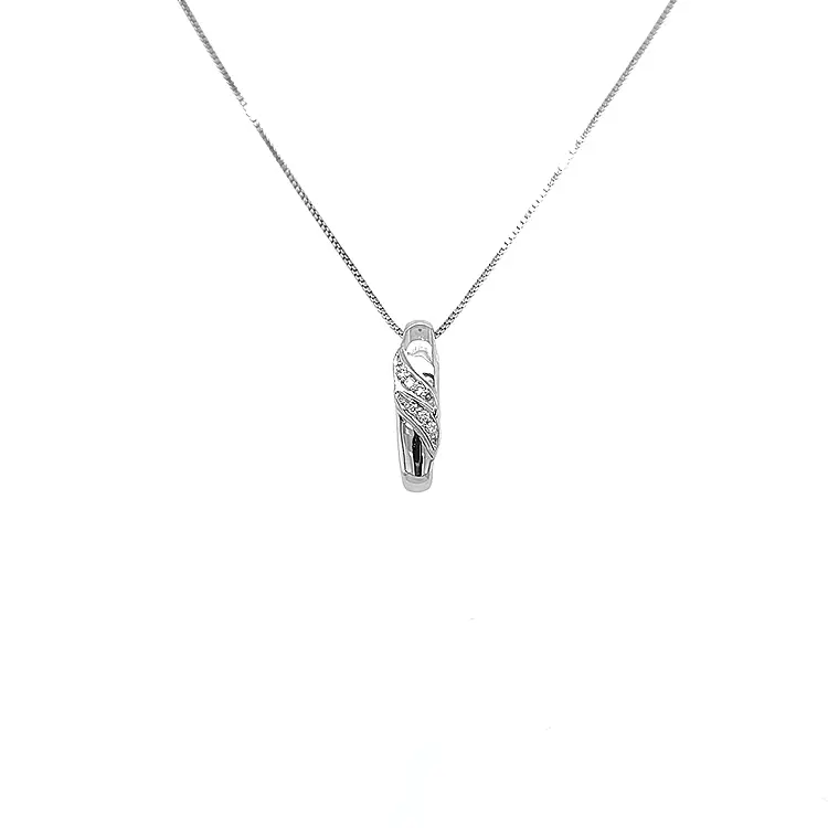 Золотая подвеска с бриллиантами