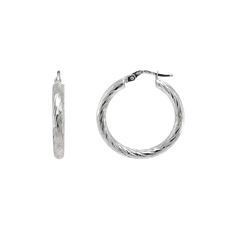 Элегантные кольца из белого золота - блеск, который невозможно не заметить