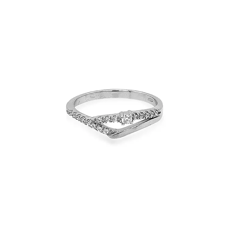 Золотое кольцо с цирконами