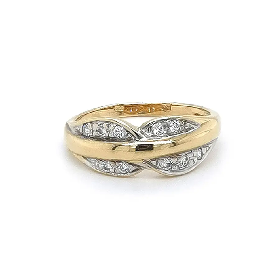 Золотое кольцо с цирконами