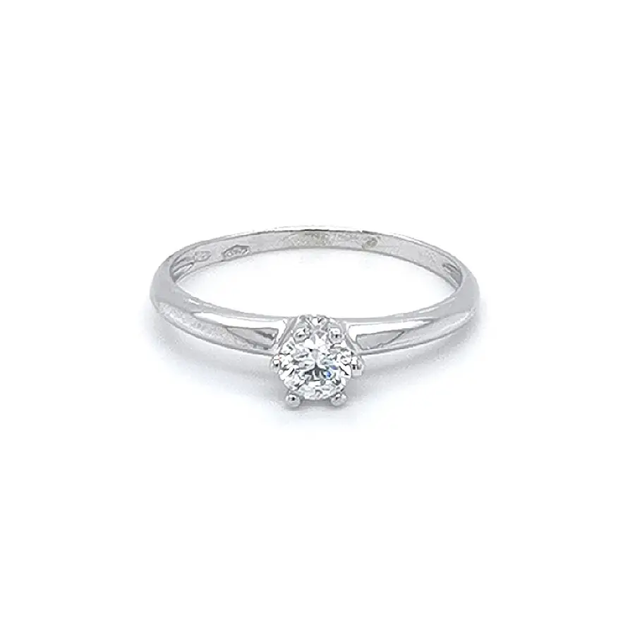 Помолвочное кольцо с цирконом из белого золота