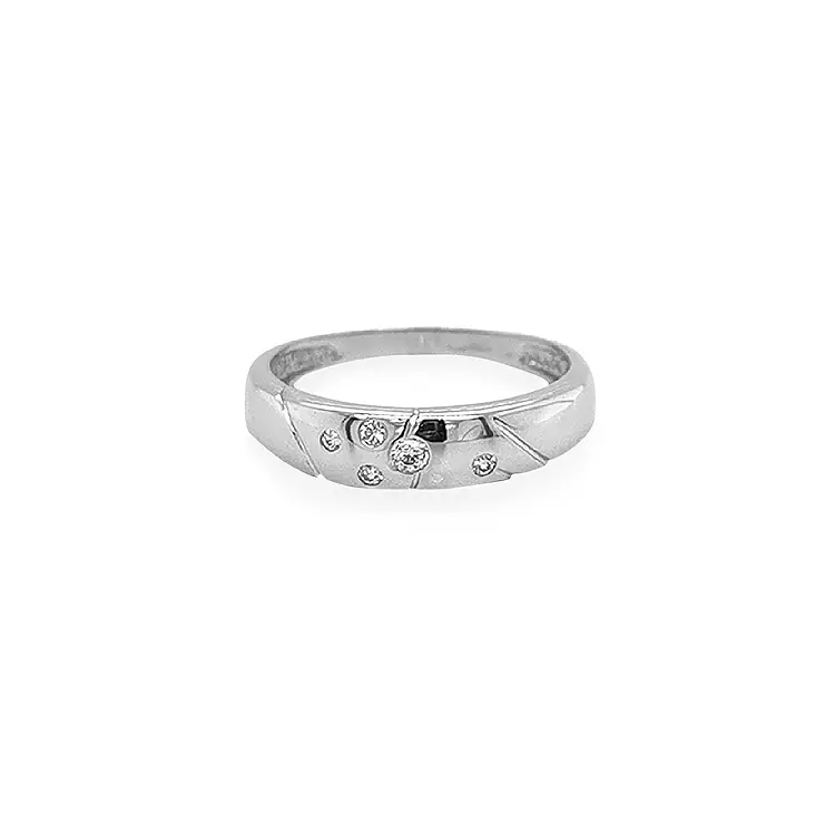 Золотое кольцо с цирконами