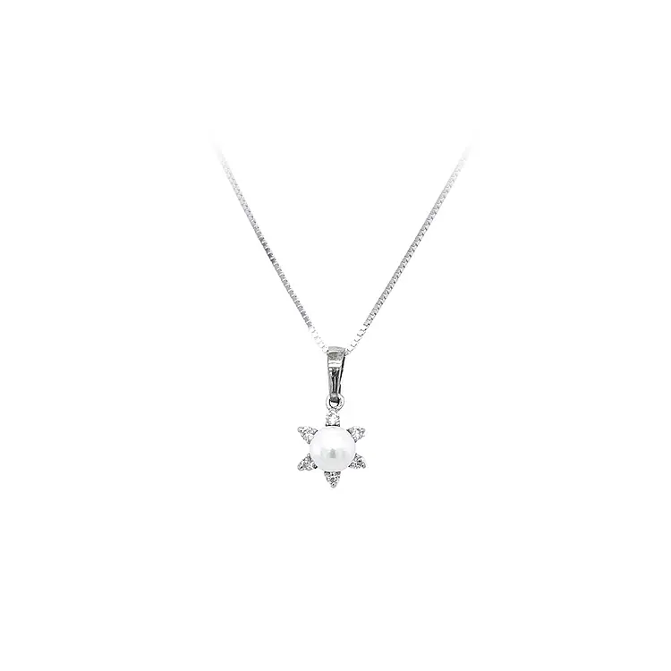 Подвеска с жемчугом и цирконами из белого золота