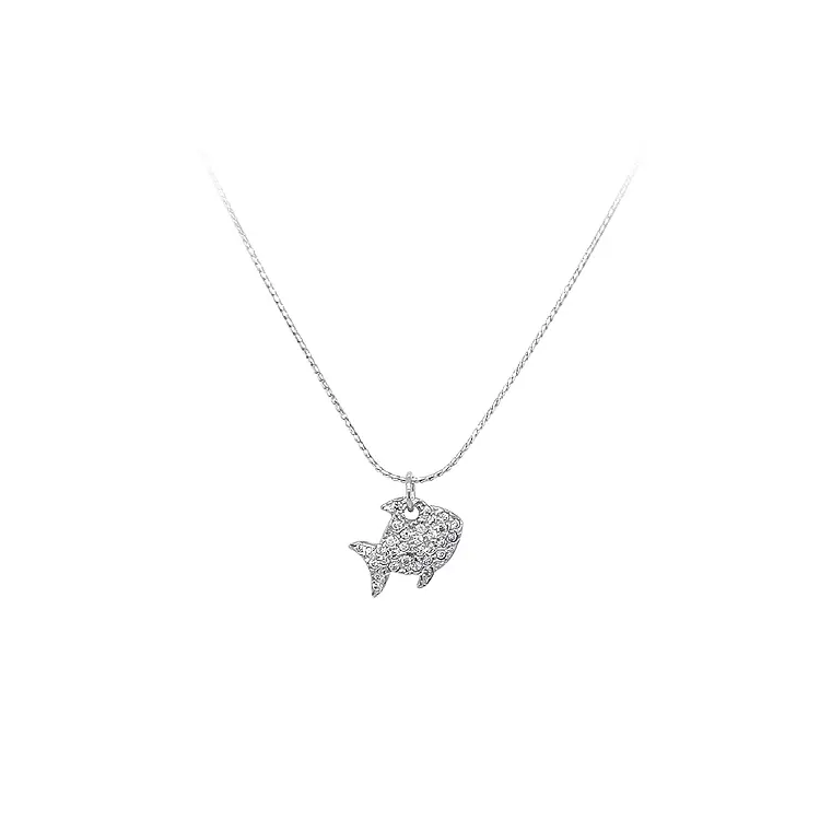 Кулон Рыба с цирконами из белого золота