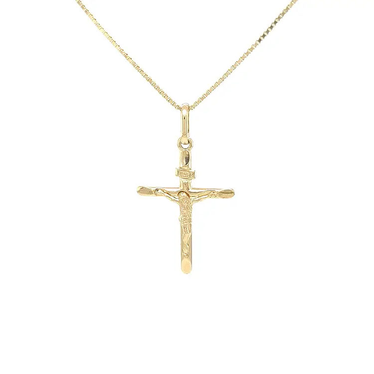 Золотой крест с Иисусом Христом