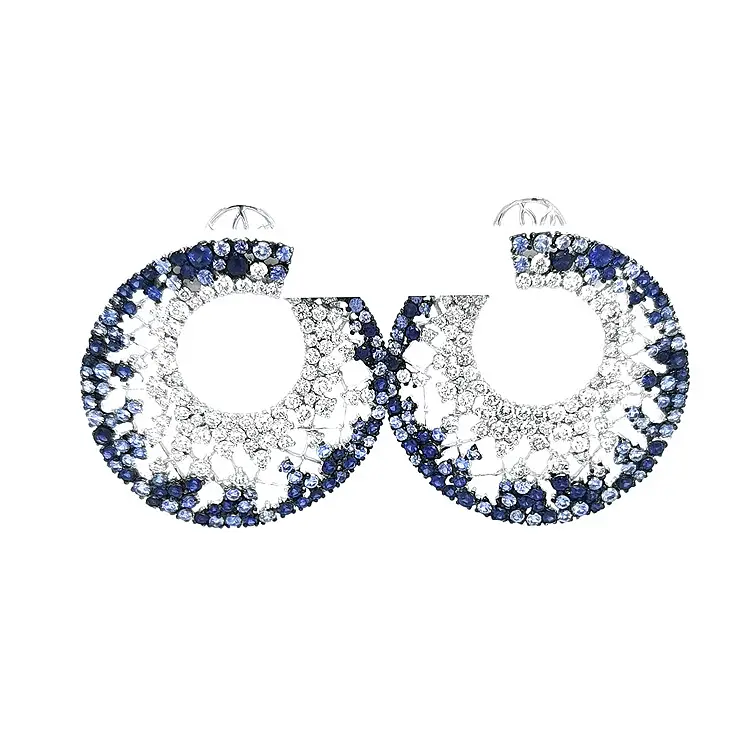 Золотые серьги с сапфирами и бриллиантами