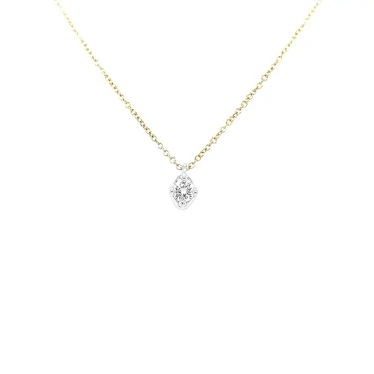 Золотая подвеска с бриллиантом