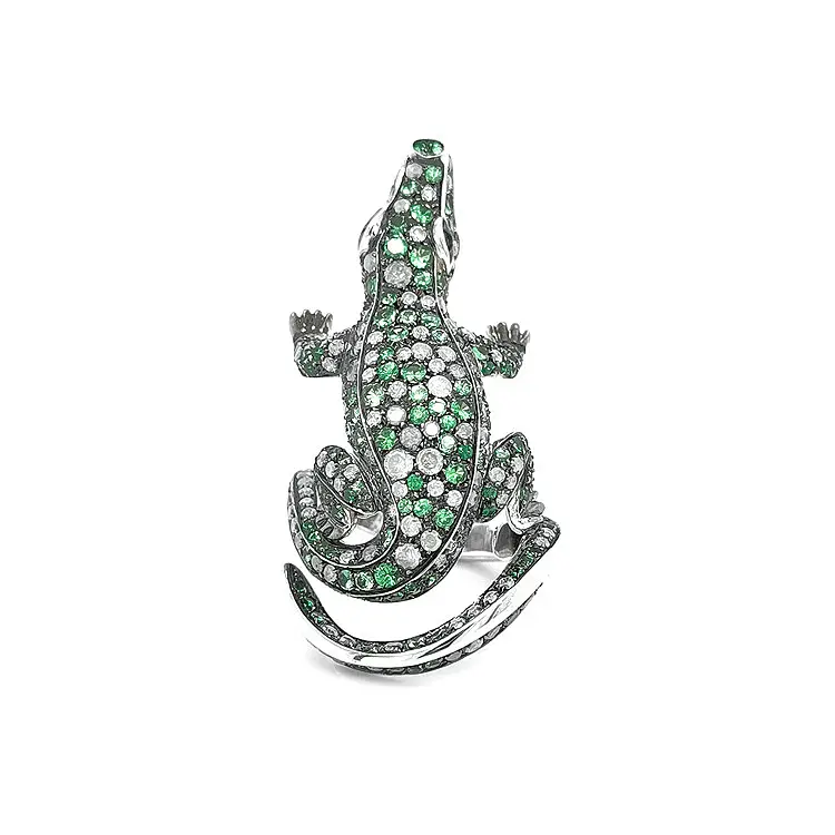 Золотое кольцо с зелеными гранатами и бриллиантами