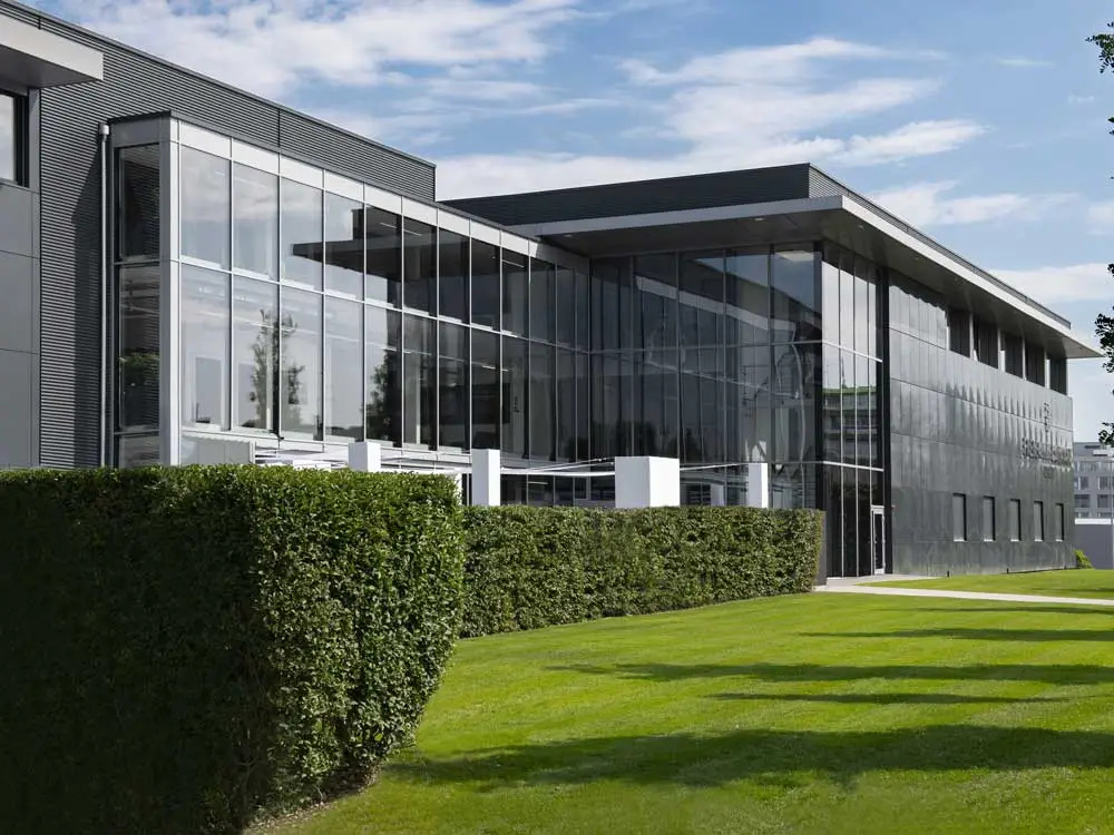 Frederique Constant Highlife Ladies Automatic FC-303LG2NH6B