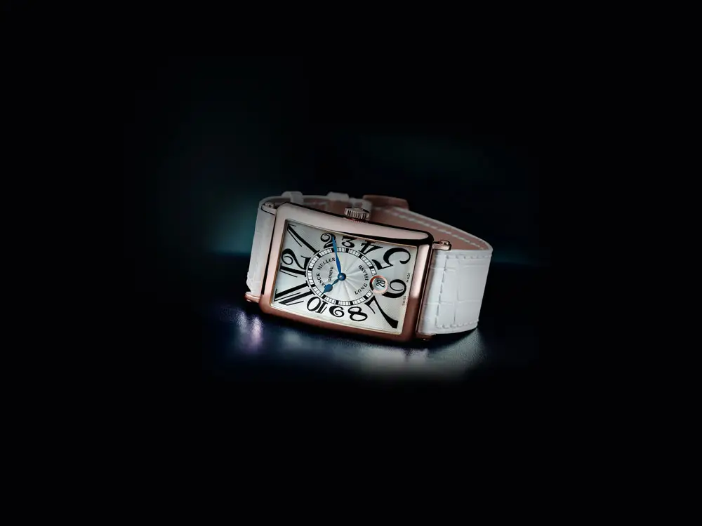 Franck Muller Long Island Mother of Pearl 952 QZ REL MOP D 1R