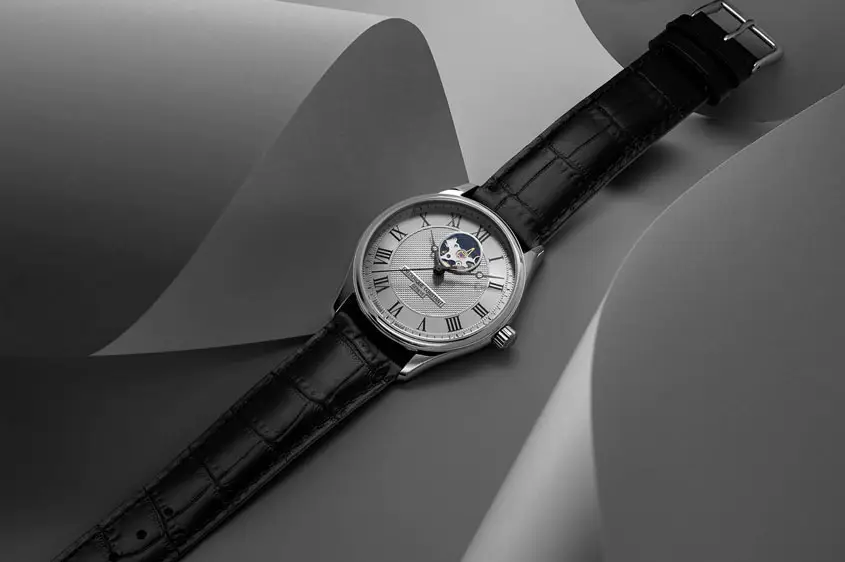 Frederique Constant и непреходящая любовь к часам