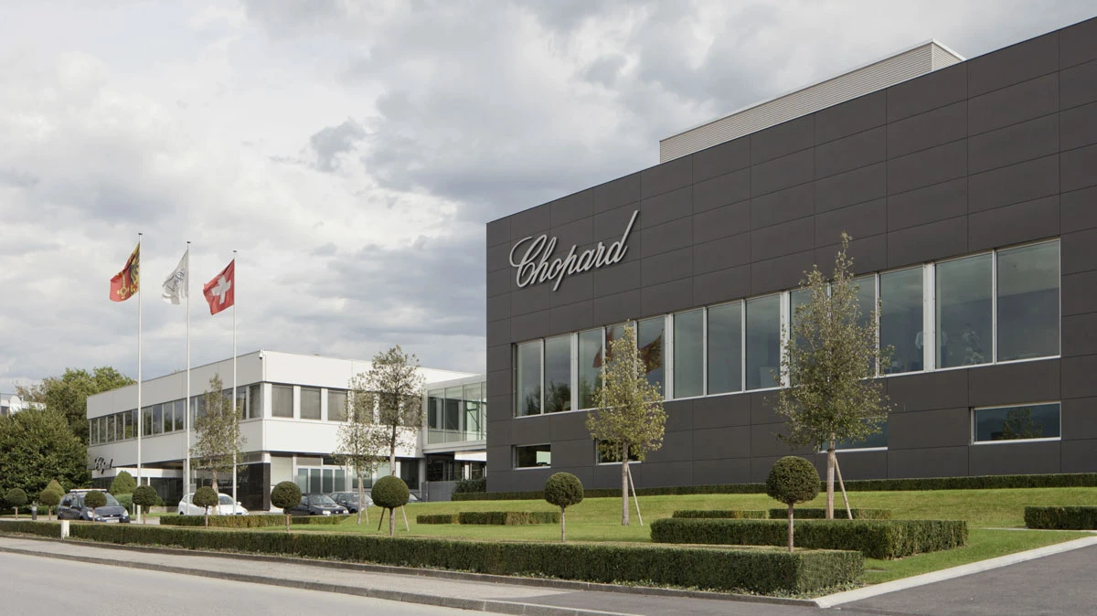 Золотые серьги Chopard Chopardissimo 837031-1201