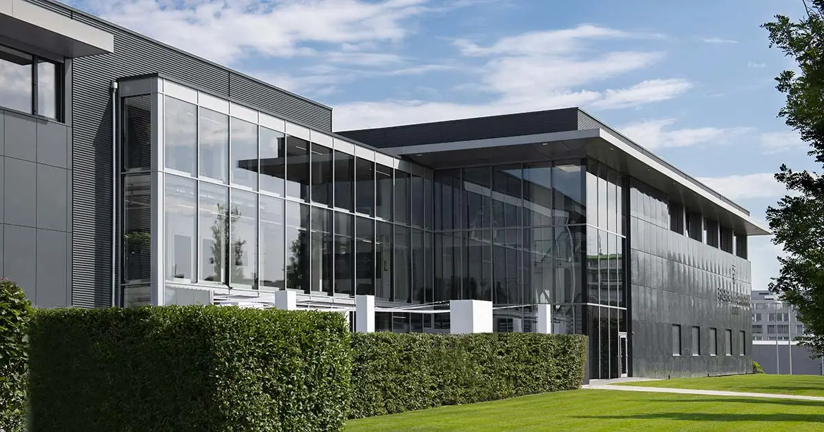 Frederique Constant и непреходящая любовь к часам